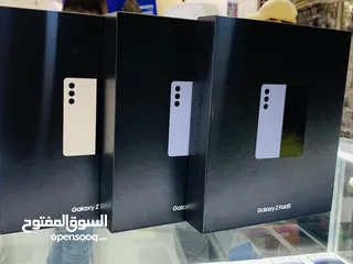  2 SAMSUNG Z FOLD 5 الجديد بكفالة الوكيل