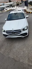  4 مرسيدس GLE 350- 4 MATIC موديل 2020  دفع رباعي  عاليه الإضافات  غير مجمركه لون ابيض والداخل اسود