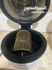  2 قلايه هوائيه بحالة جيدا جداً نوع سامكس