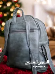  4 شنتاااات ظهر للجامعه  ب 5 فقط