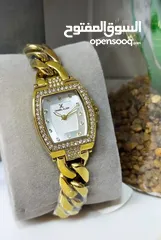  1 ساعه يد نسائيه جنزير موضة السنه  ماركة دانيل كلاين