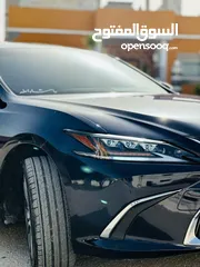  9 لكزس ES300 2019 ألترا فل كامل أعلى صنف لون كحلي غامق مميز للبيع