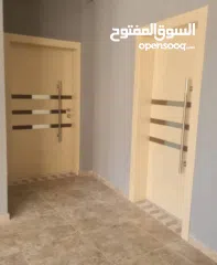  5 أبواب خشبية داخلية