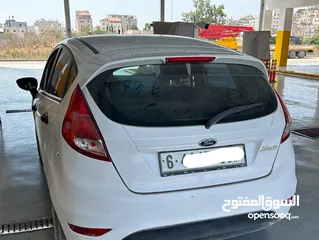  2 فورد فيستا2014
