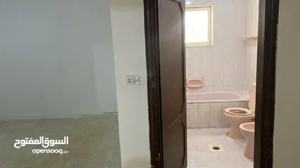  1 شقة للإجار ابو نصير