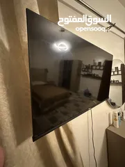  2 شاشه هايسنس 43 بوصه اخذتها من 6 شهور من اكسترا