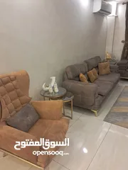  8 طقم كنب ثقيل زان 8 مقاعد اسفنج دانلوب بسعر مغري قابل للتفاوض
