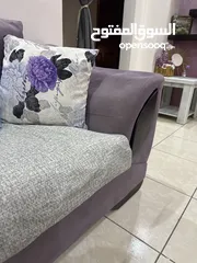  4 طقم كنب مستعمل لون نهدي