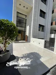  12 شقه أبراج عبدون الطابقية الفاخره بمساحة 355م/شبه أرضي مع ترسات خارجية و مسبح (230 متر)