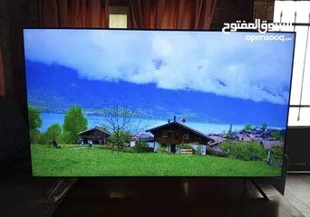  3 شاشة سامسونغ 65 انش شبه جديده للبيع