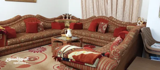  2 مجلس عربي مرتفع