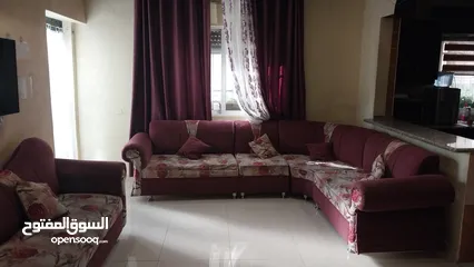  1 كورنر 8 مقاعد مع البرداية للبيع