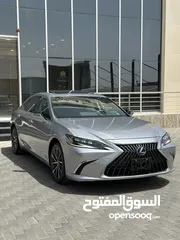  3 لكزس es 2022