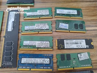  4 مجموعه قطع كمبيوتر للبيع  بحال الوكاله