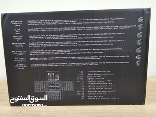  3 سيت ميك اب مع حقيبة معدنية