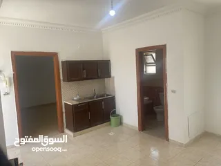 4 روف للإيجار طبربور مقابل القياده بنفس البنايه صيدلية بانه وليان