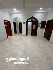  1 شقة واسعة للإيجار في جبلة حبشي / 3 غرف + حمامين + مطبخ .
