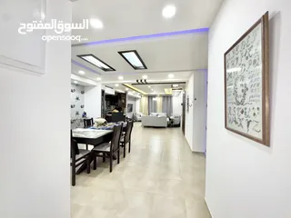  5 شقة للبيع في عين منجد