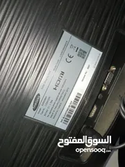  3 شاشة سامسونج 24 بوصة مع محولها شاشة كرتونة