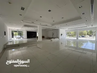  2 Shops for rent in Qurum