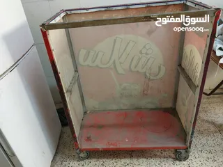  12 عدة كفتيريا مستعملة للبيع