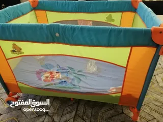  2 سرير طفل قابل للطي نظافه 100٪ من عمر يوم الى عمر 6 سنوات 