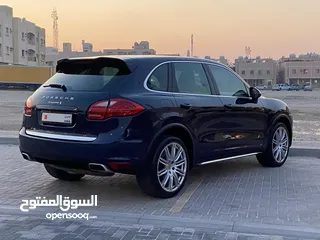  4 PORSCHE CAYENNE S 2013