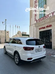  4 Kia Sorento