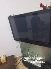  2 شاشه هيتاشي فاخرة