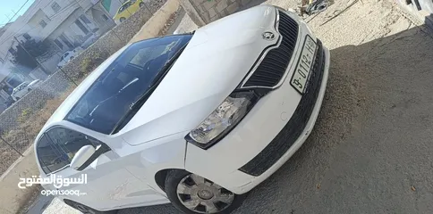  1 سكودا رابيد 2017