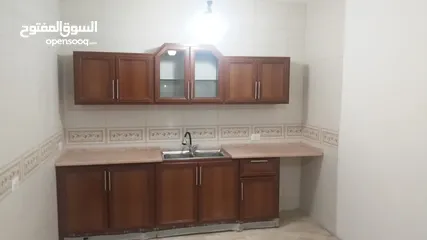  22 عماره 3 طوابق للبيع /ماركا الشماليه