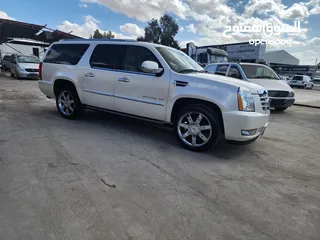  3 كاش أو اقساط من المالك كاديلاك اسكاليد 2011 VIP PLATINUM XL مميزه جدا 6.2cc