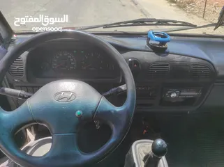 2 هونداي H100.  تندر
