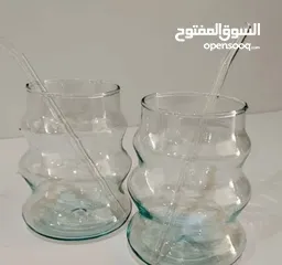 6 كاسات اشكال زجاج مع شلمونات زجاج