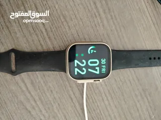  9 ساعة  hoco y12 ultra شبيها ل ساعة أبل مستخدمة لاكن بحالة جديدة لا يوجد عليها أي خدوش أو كسور ساعة