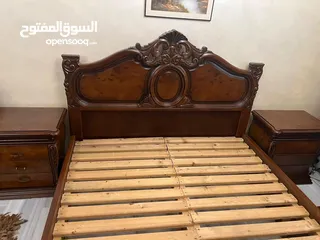  3 للبيع – غرفة نوم خشب زان فاخرة بسعر لقطة!
