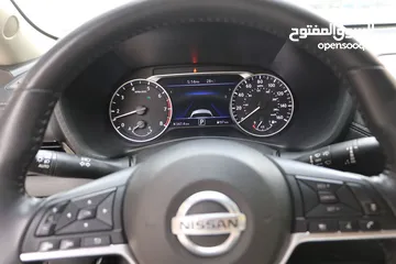 7 Nissan Sentra SV 2020 Full Option