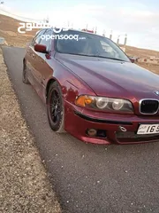  8 BMW e39 2001