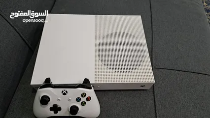  4 Xbox One S (All Accessories) 4K