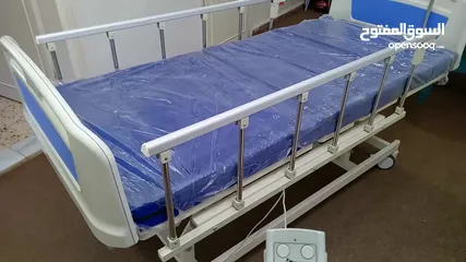  8 سرير طبي كهربائي بالكامل