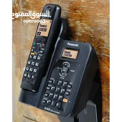  4 تلفون ارضي لاسلكي مع قاعدة تحكم ديجيتال نوع بناسونك صناعة ماليزيا KX-TG3811BX