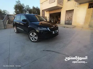  1 سكودا كارووك