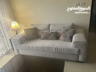  2 كنباية ثنائية بحالة جيده جدا للبيع