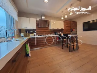  3 شقة اخير مع روف دوبلكس للبيع في قرية النخيل بمساحة اجمالية 299م