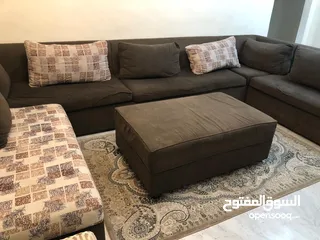  1 كنب كورنر للبيع مع متفرقات