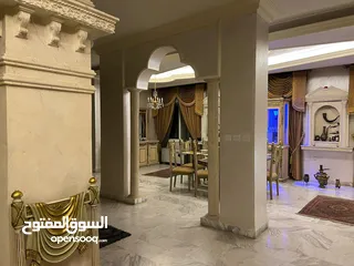  7 ڤيلا للبيع في تلاع العلي منطقة راقية وهادية جداً شارع المحمدية جميع الخدمات بجانب الڤيلا موقع رائع