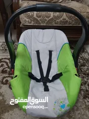  1 كوت اطفال بحالة الوكالة