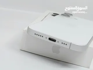  19 IPhone 16 256G 100% Battery + click iOS keyboard