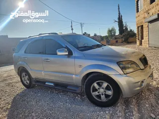  3 كيا سورنتو 2008