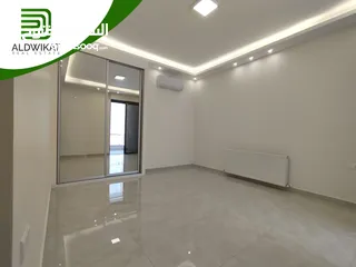  6 شقة للايجار في عبدون الشمالي طابق أول مساحة البناء 165م